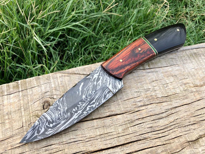 Why Damascus Steel Knives Are Perfect for Outdoor Adventures
