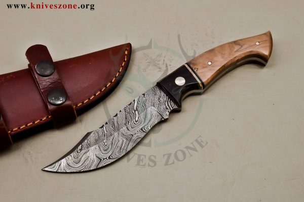 Custom Made Damascus Steel Fixed Blade e 471