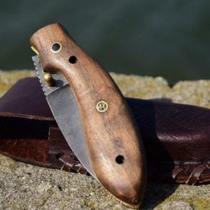 handmade damascus steel knife
