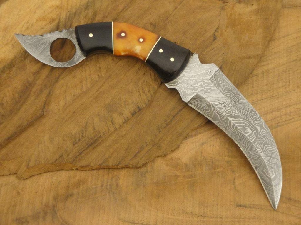 Handmade Vanadium Damascus Karambit Knife