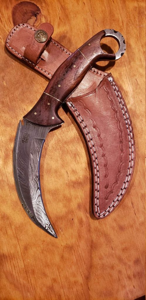 Hand Forged Damascus Steel Hunting Karambit Knife with Rosewood Handle