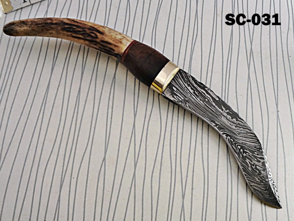 Handmade Damascus Steel Natural Stag Antler Handle Karambit Knife