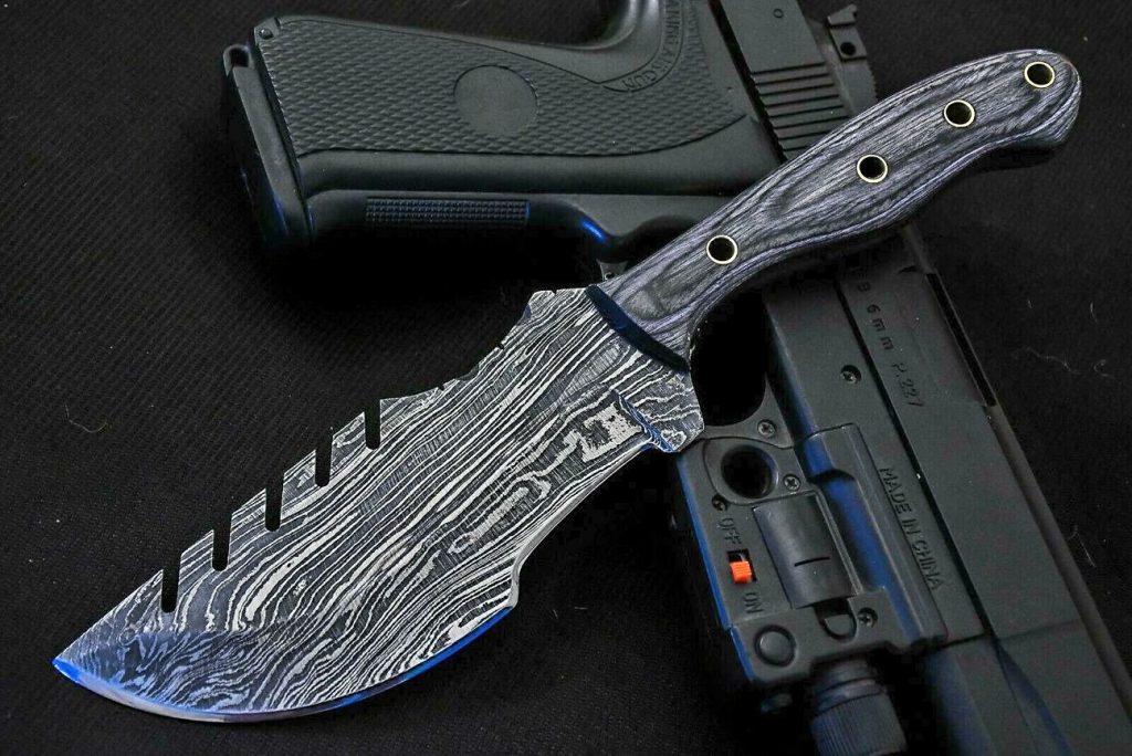 Handmade Twist Damascus Tracker Gray Pakka Wood Hunting Camping Knife