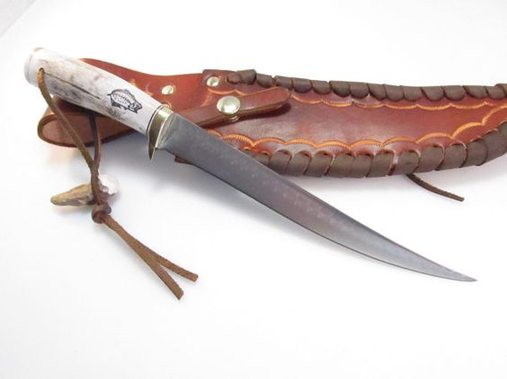 Damascus fishing knives