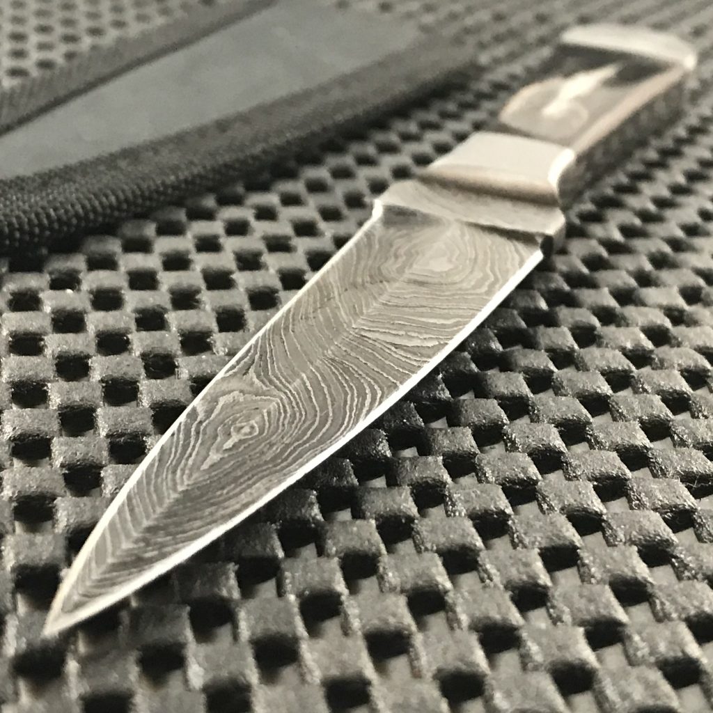 Handmade Damascus Steel Dagger Horn Handle Dagger Knife