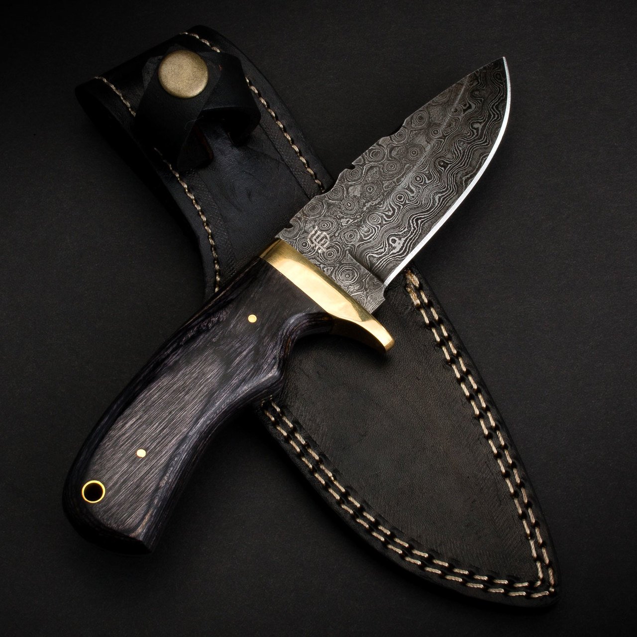 custom skinning knife